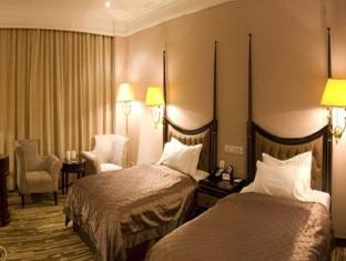 Danube International Hotel Κινκντάο Εξωτερικό φωτογραφία